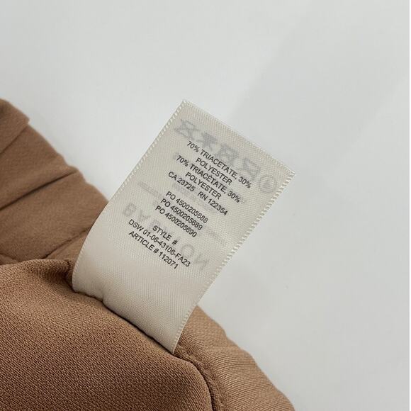 Babaton Women's Titan Cargo Pant 0 - Picture 10 of 12